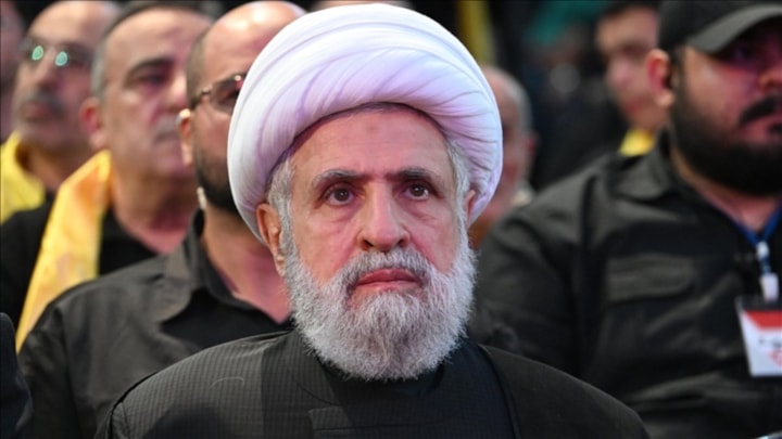 Hizbullah lideri Kasım'dan "Hareketin, silahlarını elinde tutmasına" ilişkin açıklama