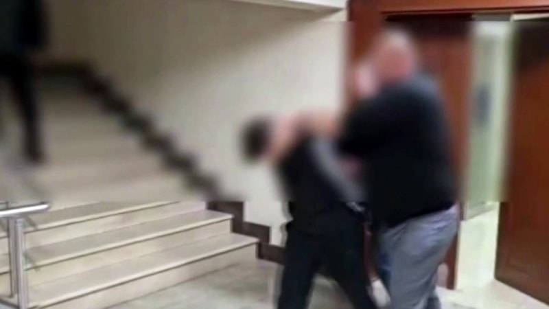 Sakarya'da el bombalı eylem firarisi, bungalovda yakalandı