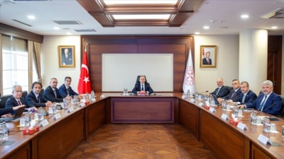 Gıda Komitesi, Mehmet Şimşek'in ev sahipliğinde toplandı