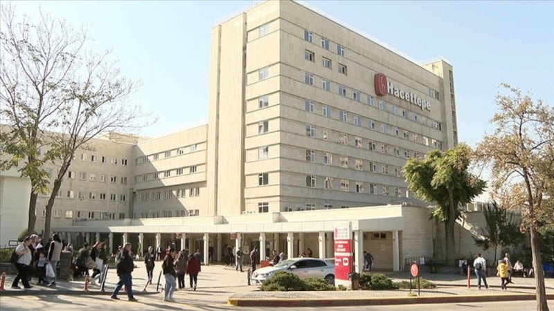 Hacettepe Üniversitesi'nde taşlı sopalı kavga: 23 gözaltı