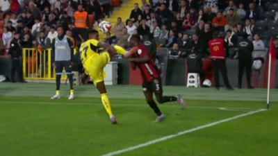 Eski hakemler, Gaziantep FK - Fenerbahçe maçının tartışmalı pozisyonlarını değerlendirdi