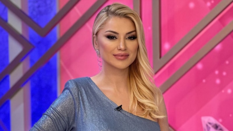 Songül Karlı son pozuyla gündem oldu! Kalçasına yorum yağdı