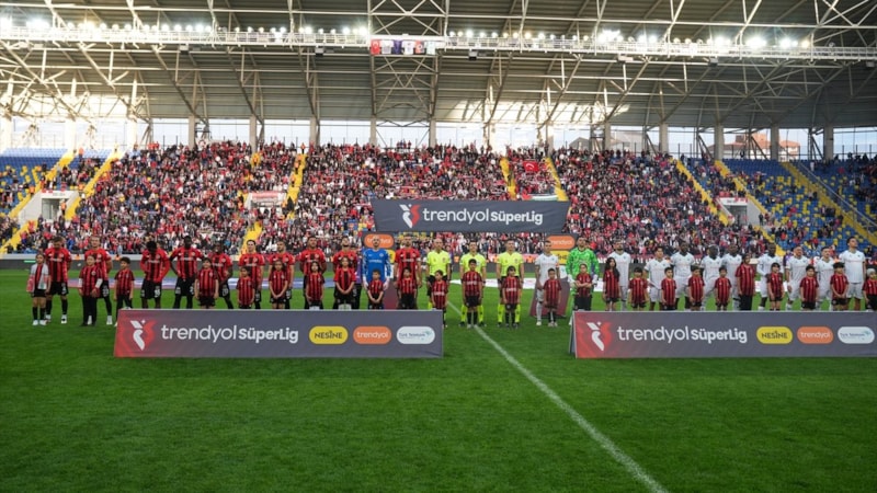 Gençlerbirliği - Konyaspor maçında 