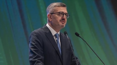 Burhanettin Duran'dan İsrail'in Gazze'ye saldırısına tepki