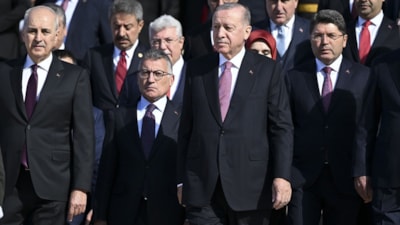 Cumhurbaşkanı Erdoğan'a Anıtkabir'de yoğun sevgi gösterisi