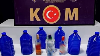 Isparta'da 33,5 litre kaçak alkol ve elektronik cihaz yakalandı
