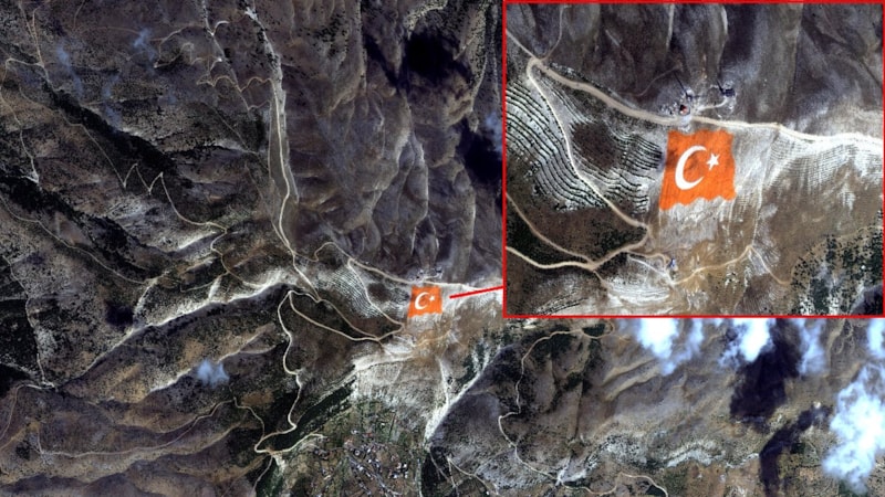 Kahramanmaraş'ta Ahır Dağı'na işlenen dev Türk bayrağı ihtişamıyla büyüledi