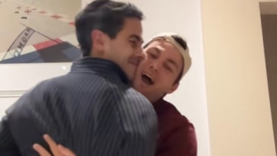 Hollanda seçimlerini kazanan partinin başkanı, LGBT'li çıktı