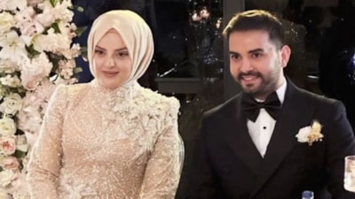 Kadir Ezildi'den eşine 3 milyon TL'lik hediye! Arabayı elleriyle yıkadı