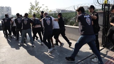 Mersin'de loca bileti satarak dolandırıcılık yapan şebekeye operasyon: 5 tutuklama