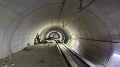 Kocaeli'de 4 kişinin öldüğü göçüğün yakınındaki metro hattı görüntülendi