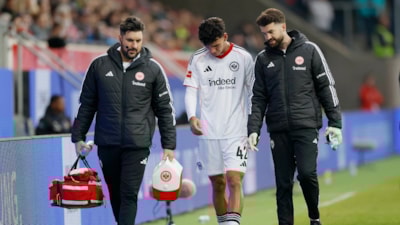 Maça devam edemedi! Can Uzun, sakatlık geçirdi