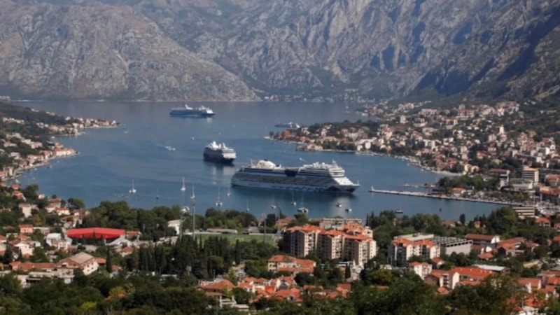 Karadağ, Türklere vizesiz seyahatleri iptal etti: Turlar bir bir iptal ediliyor