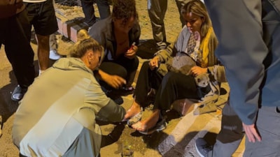 Antalya'da ayakları yanan kadın ile kedisine, komşuları yanık kremiyle müdahale etti