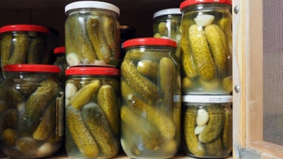 Turşu suyunu çöpe atan yandı: Bir damlası bile hayat kurtarıyor