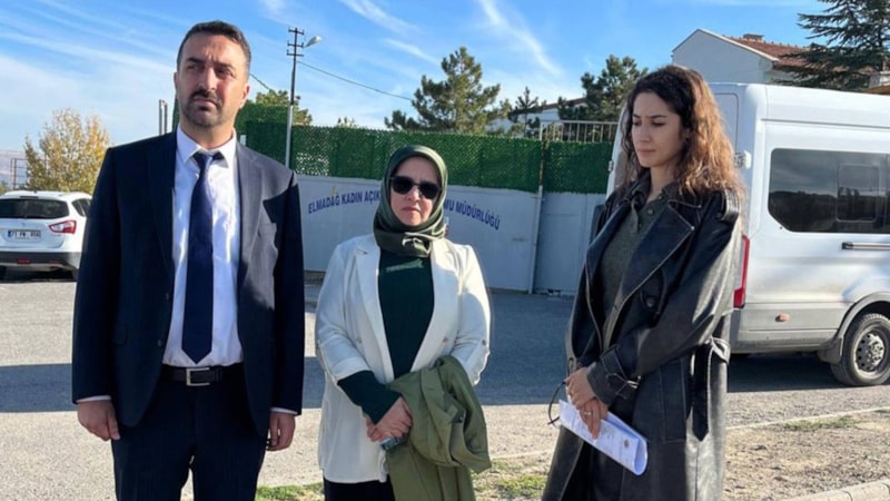 Eski HDP Milletvekili Hüda Kaya cezaevine teslim oldu