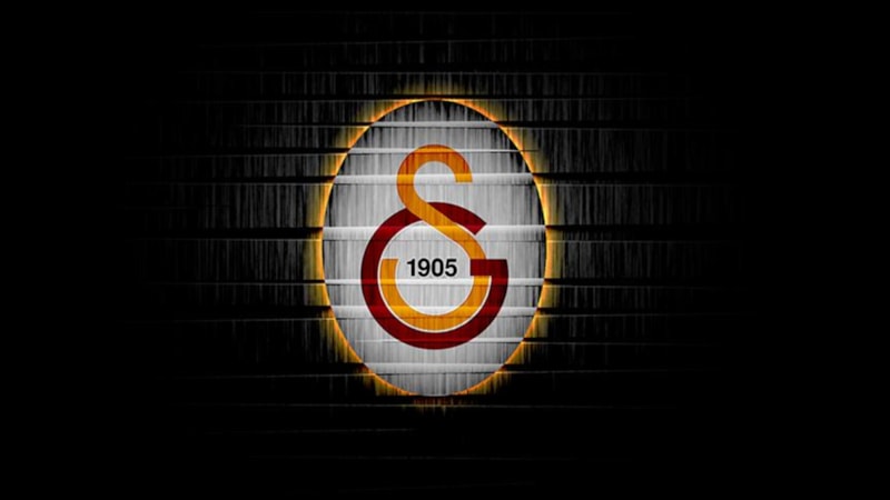 Galatasaraylı taraftarları dolandıran şebeke çökertildi