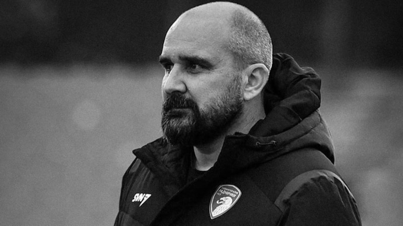 Sırbistan'da maçta kalp krizi geçiren teknik direktör öldü