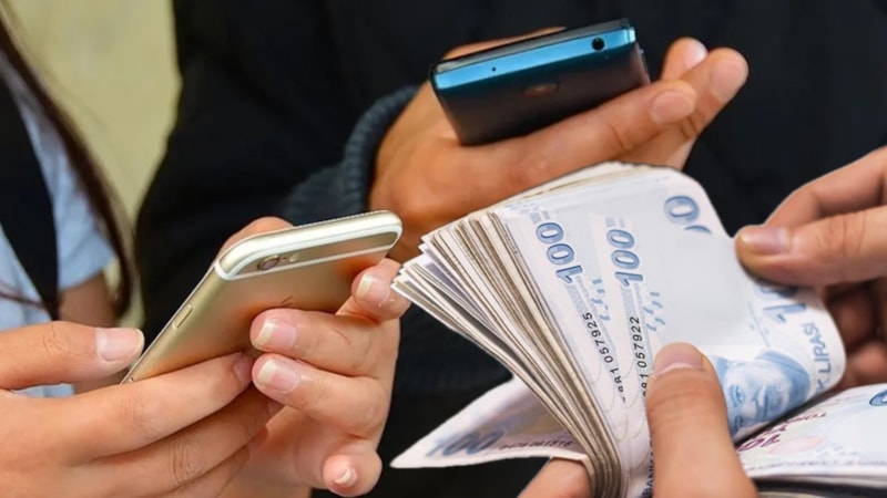 Tüm telefon sahiplerini ilgilendiriyor: 1 Ocak’tan itibaren bu ücret alınacak