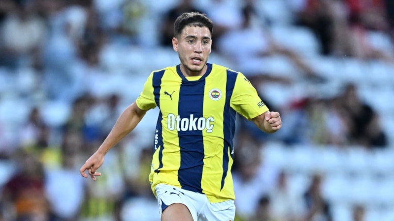 Emre Mor'dan seccadeli paylaşım