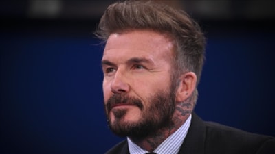 Resmen 'Sir' oldu: Eski İngiliz futbolcu Beckham'a şövalye ünvanı verildi