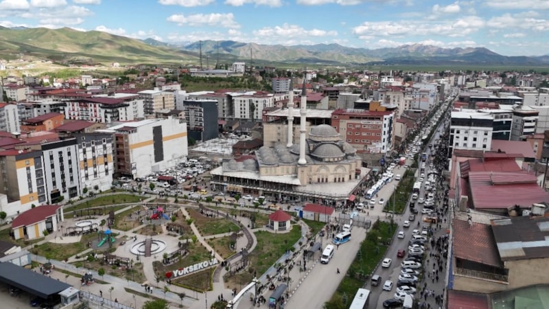 Devlet Bahçeli'nin Terörsüz Türkiye adımlarına Hakkari'den destek