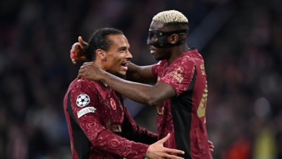 Galatasaray, Ajax deplasmanında üç golle güldü