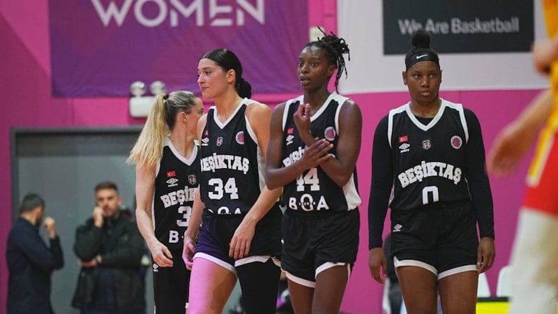 Beşiktaş, Athinaikos Qualco'ya uzatmada kaybetti