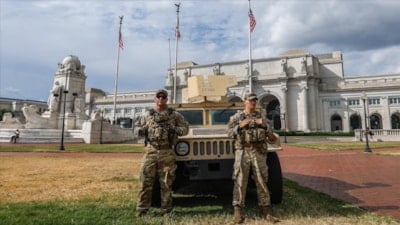 Washington'daki ulusal muhafızların görev süresi uzatıldı