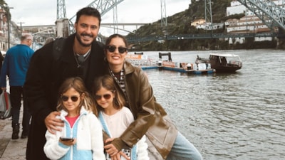 Yeni boşandılar! Anıl Altan ve Pelin Akil kızlarıyla tatilde