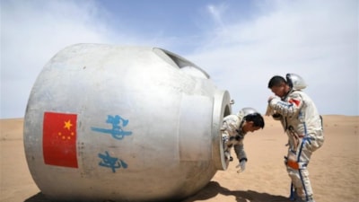 Uzay çöpleri Çinli astronotların Dünya'ya dönüşünü geciktiriyor