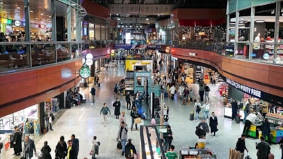 Abdulkadir Uraloğlu: Havalimanlarında 10 ayda 211 milyon yolcuya hizmet verildi