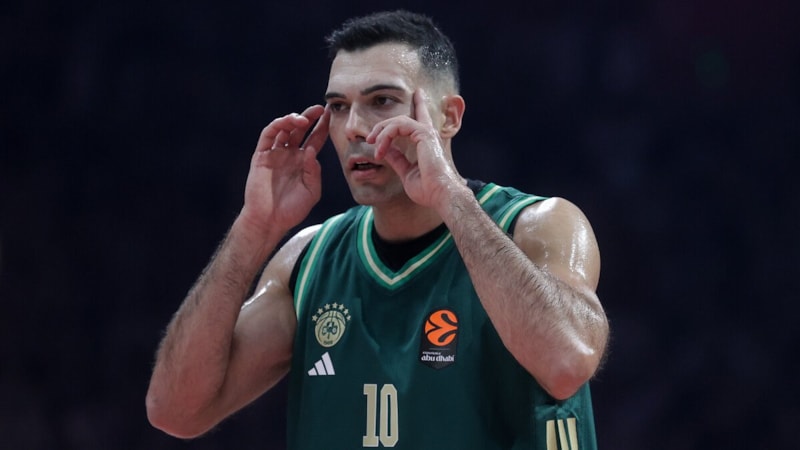 Panathinaikos, Kostas Sloukas'ın sözleşmesini uzattı