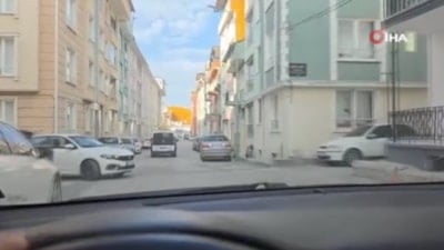 Kütahya'da 'dur' ihtarına uymadı: Aracını bırakıp kaçtı