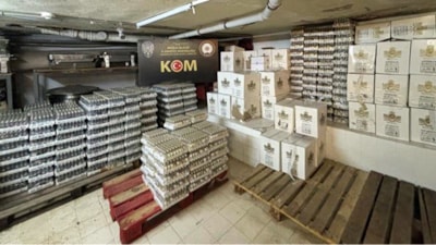 Muğla'da 28 bin 896 şişe gümrük kaçağı alkol ele geçirildi