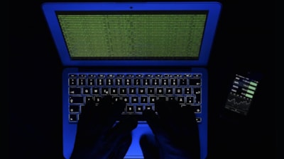 MİT'ten siber casuslara operasyon: 2 tutuklama