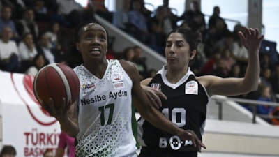 Nesibe Aydın, Beşiktaş'ı mağlup etti