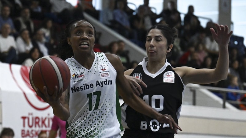 Nesibe Aydın, Beşiktaş'ı mağlup etti