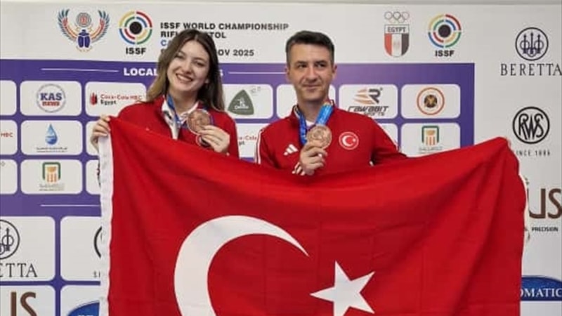 Damla Köse ile Mert Nalbant, dünya 3'üncüsü oldu