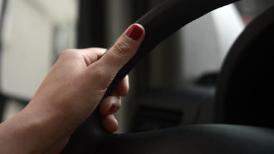 İngiltere'de 128 kere girdiği ehliyet sınavını yine geçemedi