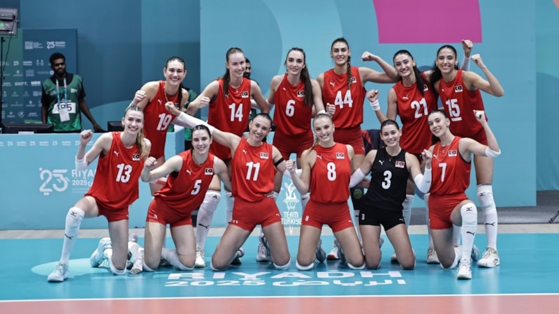 Kadın Milli Voleybol Takımı, Tacikistan'a set vermedi