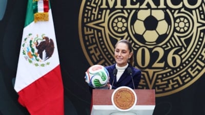 Claudia Sheinbaum, Dünya Kupası biletini genç bir kadına verecek