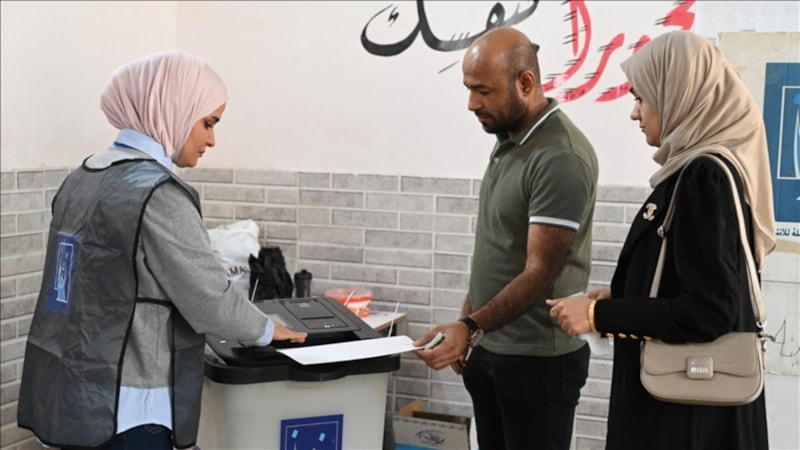 Irak'ta genel seçime katılım oranı yüzde 55'i aştı