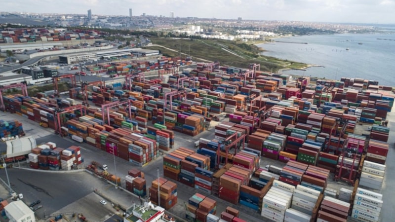 Türkiye'den komşularına 10 ayda 23 milyar dolarlık ihracat