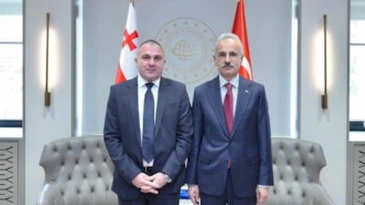 Abdulkadir Uraloğlu, Gürcistan Altyapı Bakanı ile görüştü