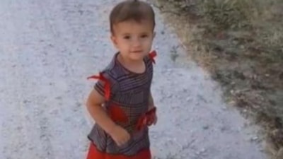 Aksaray'da küçük çocuk, babasının kullandığı traktörün altında kaldı