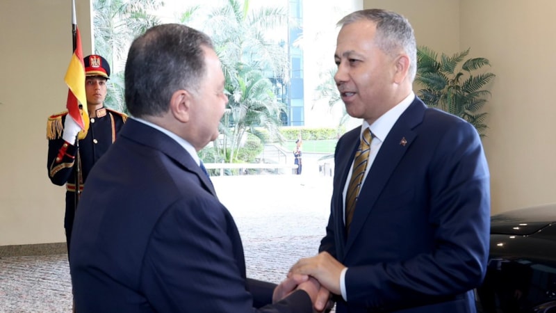 İçişleri Bakanı Yerlikaya, Mısırlı mevkidaşı Tevfik ile bir araya geldi