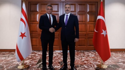 Dışişleri Bakanı Hakan Fidan, KKTC Cumhurbaşkanı ile görüştü