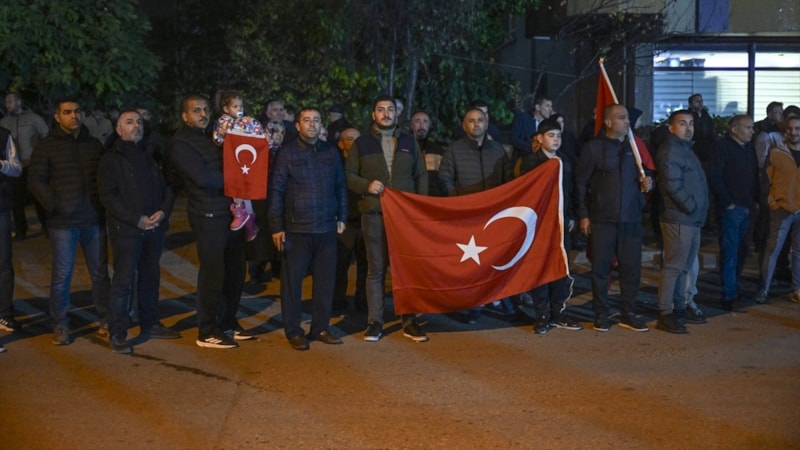 Gürcistan'da şehit olan askerler Türkiye'de bayraklarla karşılandı