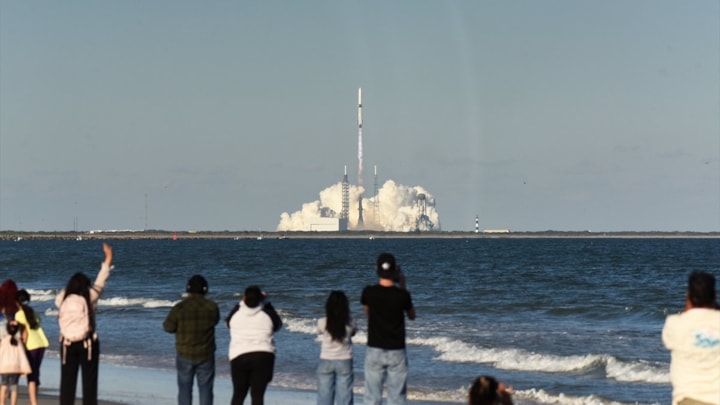 New Glenn roketin Mars görevi için uzaya fırlatıldı